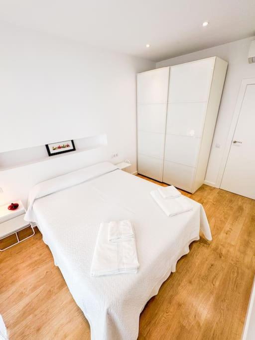 Anna & Thomas - Sitges Center Apt Exterior photo