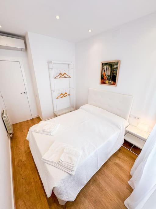 Anna & Thomas - Sitges Center Apt Exterior photo